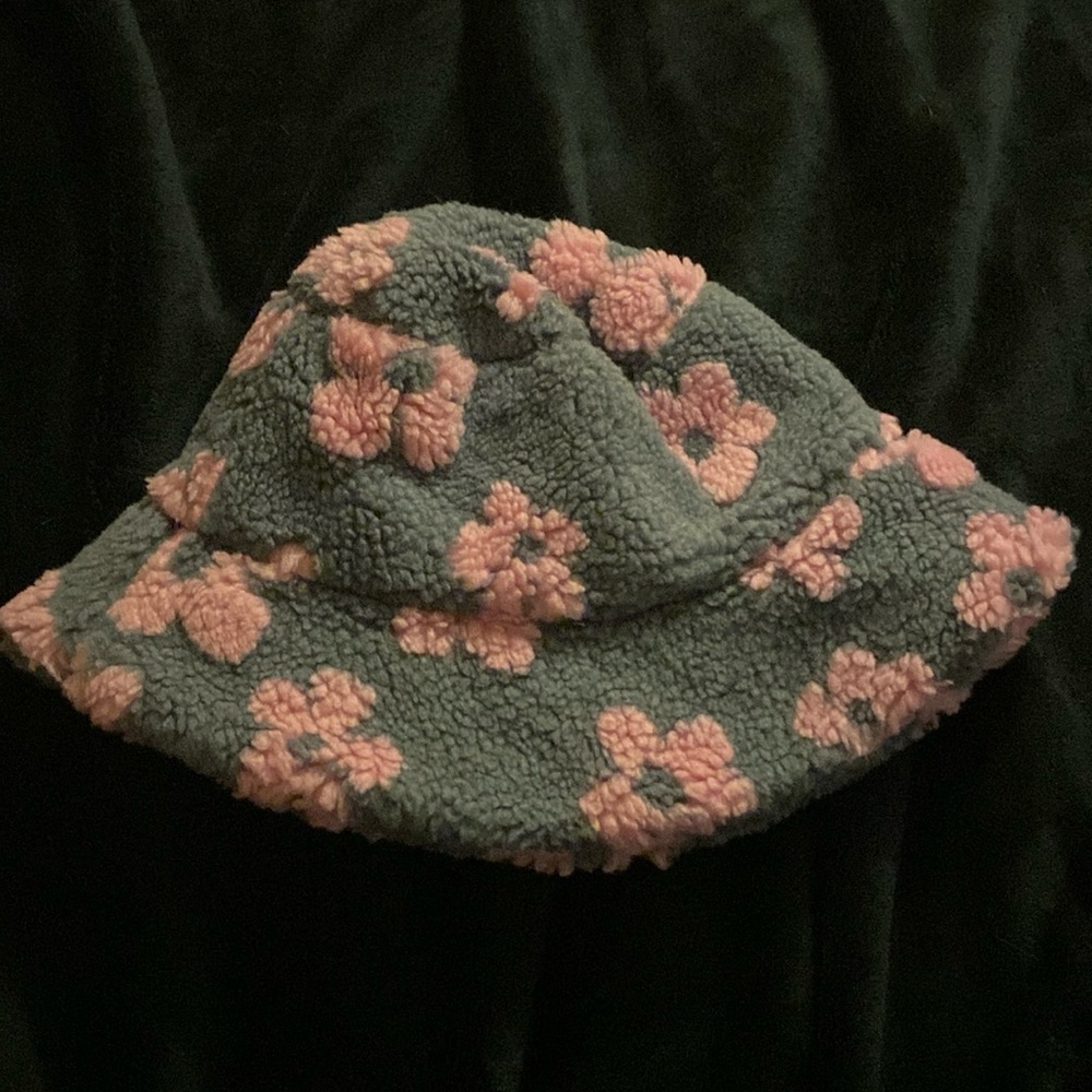 Floral bucket hat